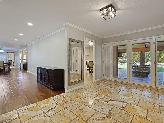 5th image of 2301 Candlewood Pl