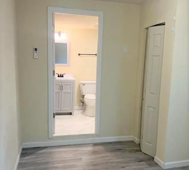 86 Elder St #B — Photo 10