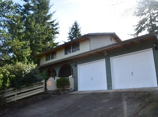 9022 Park Rd, Edmonds, WA 98026