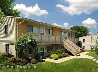 3006 Mogadore Rd, Akron, OH 44312