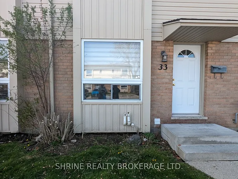 626 Wharncliffe Rd S #33 — Photo 1