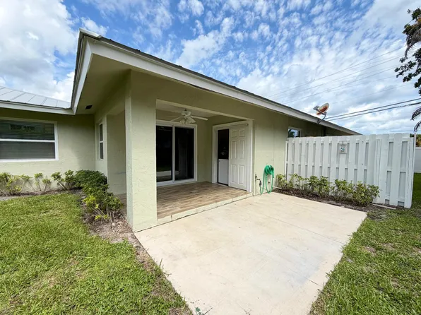 3794 SE County Line Rd #102, Jupiter, FL 33469
