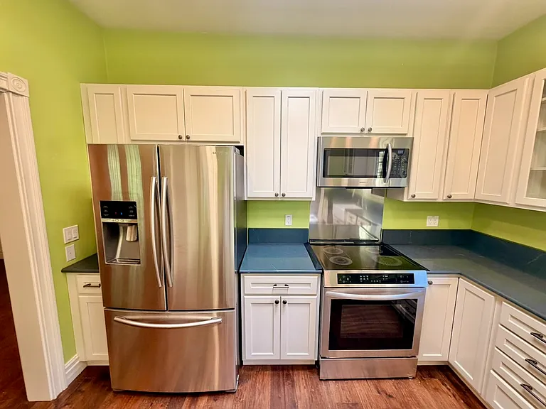 522 Sacramento St — Photo 14