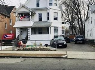 1529 Dwight St, Springfield, MA 01107