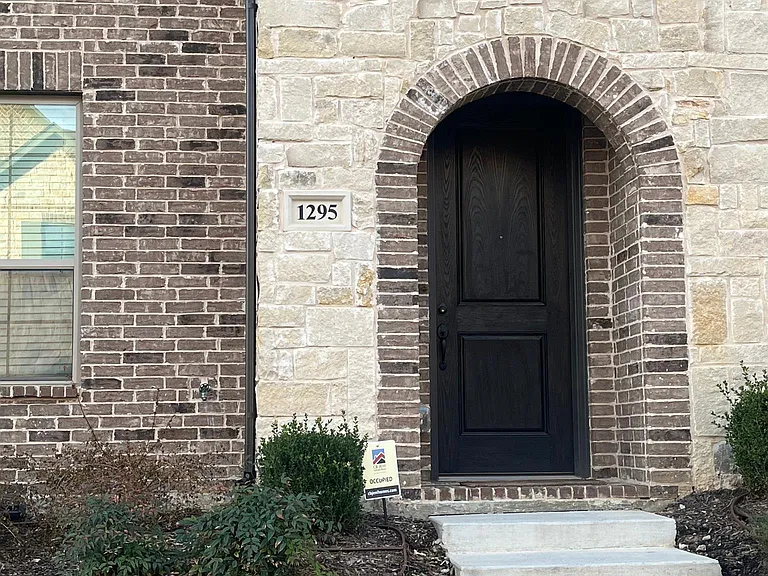 1295 Casselberry Dr #1295 — Photo 1