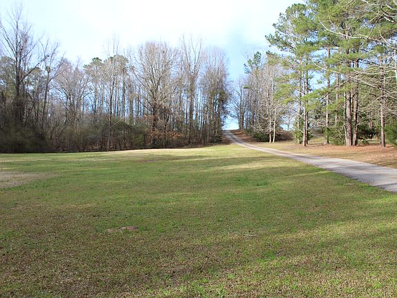 Front Yard and Private Drive