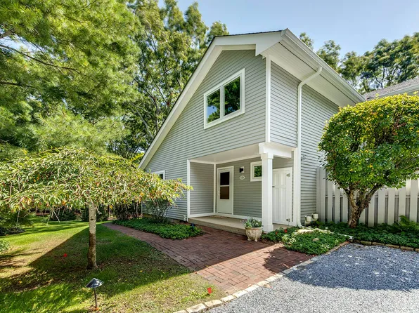 196 Treescape Dr Unit 5D, East Hampton, NY 11937