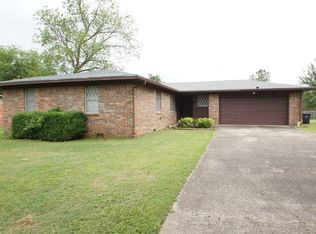 506 W 1st St, Tahlequah, OK 74464