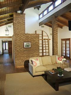 5th image of 383 Longhorn Ln