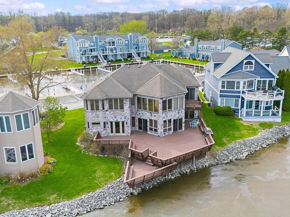 1st image of 2349 Riverside Pointe Dr