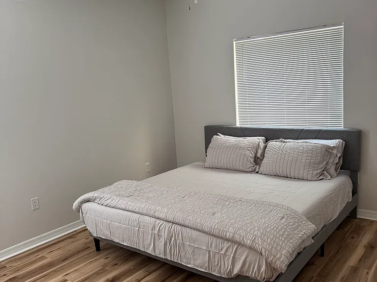 5621 Pinnacle Heights Cir #108 — Photo 24