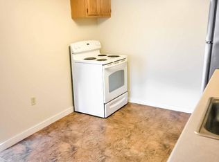 84 Pearl St #2, Northfield, VT 05663