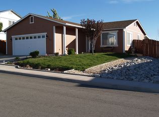820 Tradewinds Ct, Sun Valley, NV 89433