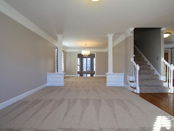 5th image of 1312 Corona Dr