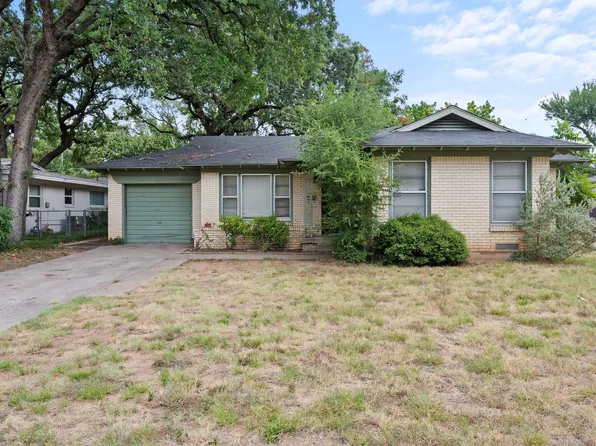 1207 W Lilly Ln, Arlington, TX 76013
