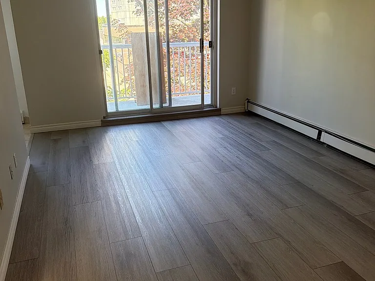 350 Regina St N #302 — Photo 5