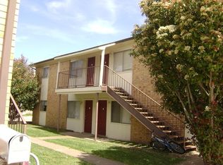 402 1st St APT D, College Station, TX 77840