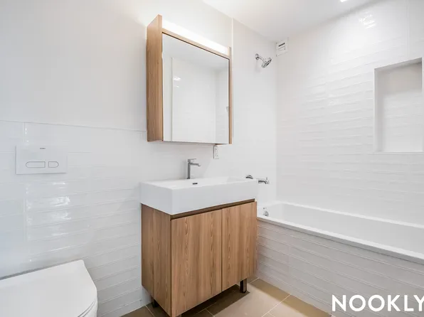 619 Throop Avenue image 8 of 40