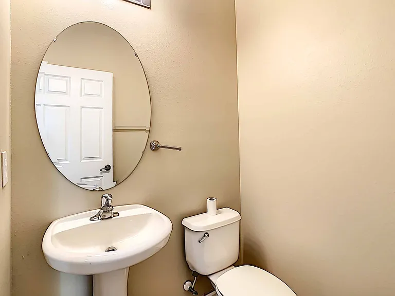 4824 River Gem Ave — Photo 26