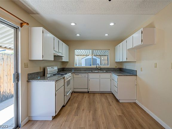 2nd image of 4461 El Oro St