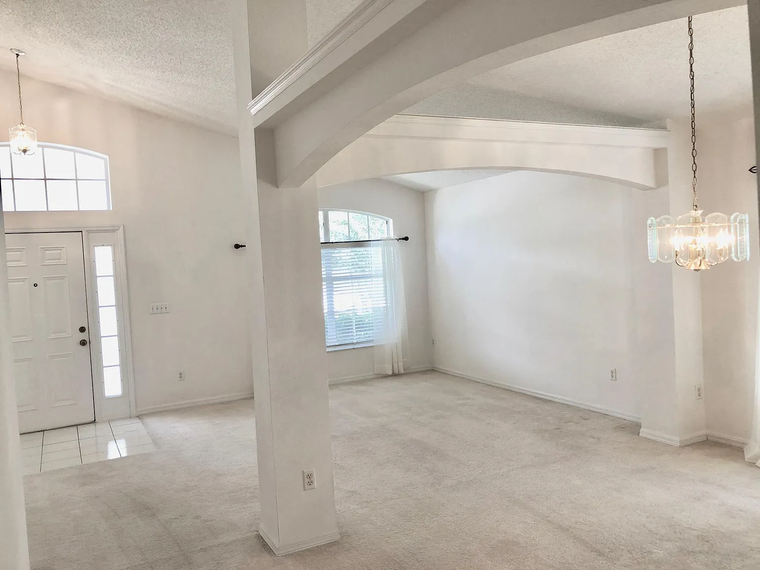 3 bed, 1840 sqft, $2,650 — Photo 2
