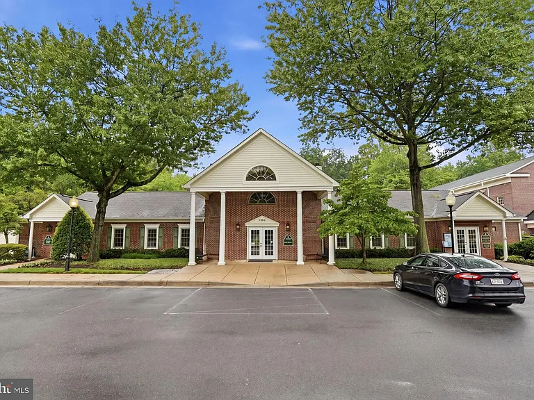 12109 Wedgeway Ct — Photo 33