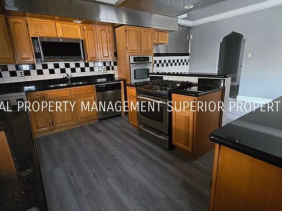 5th image of 5713 Wyndale Ave