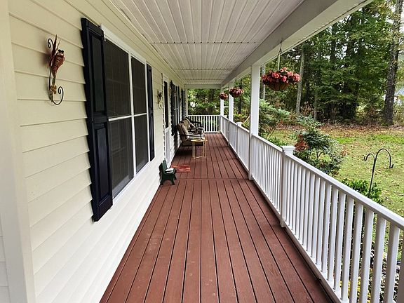 3rd image of 87 Dogwood Dr