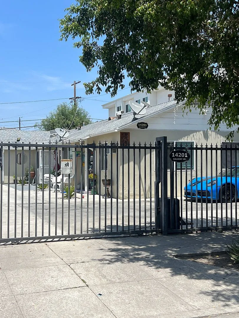 14201 Calvert St. — Photo 1