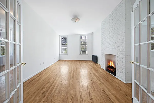 Rented by Compass | media 13