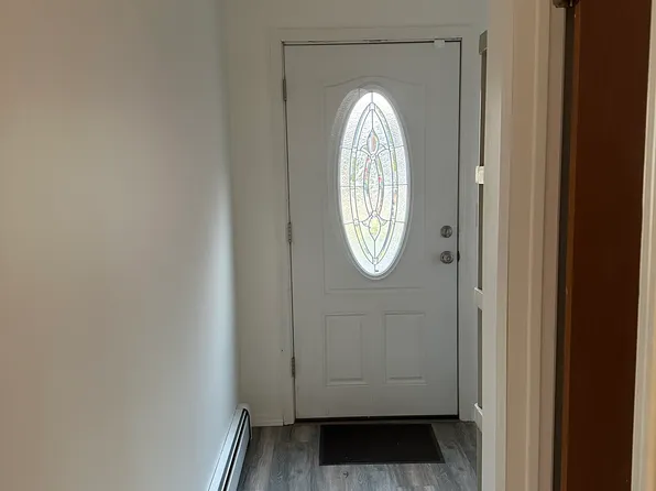 9 Concord Dr #A, Holtsville, NY 11742