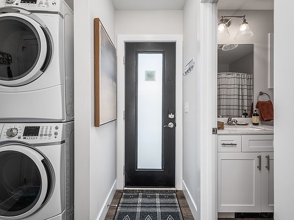 4th image of 504 Hastings St #504