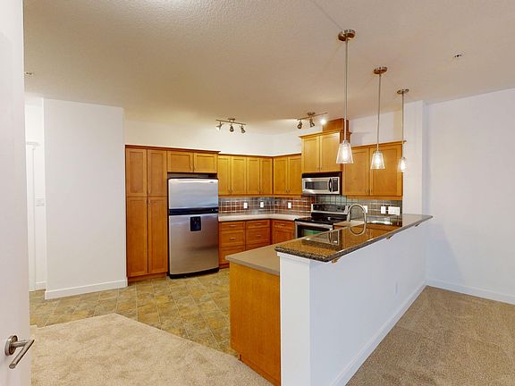 4th image of 318 Discovery Ridge Blvd SW