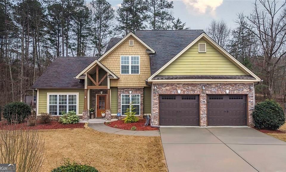 1st image of 824 Vicki Cir