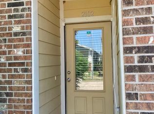 2102 Ann Marie Ln, Galveston, TX 77551