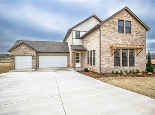 2416 Ridge Pine Rd, Edmond, OK 73034