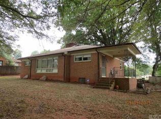 1423 Boston Rd, Newton, NC 28658