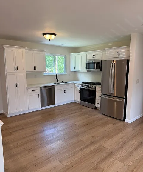 3623 Saint Alban Dr — Photo 4