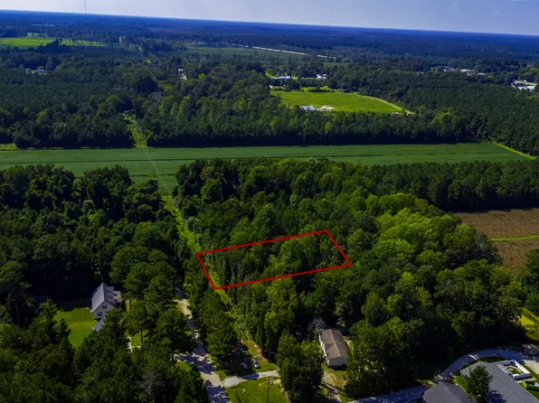100 Magnolia Way, Grantsboro, NC 28529