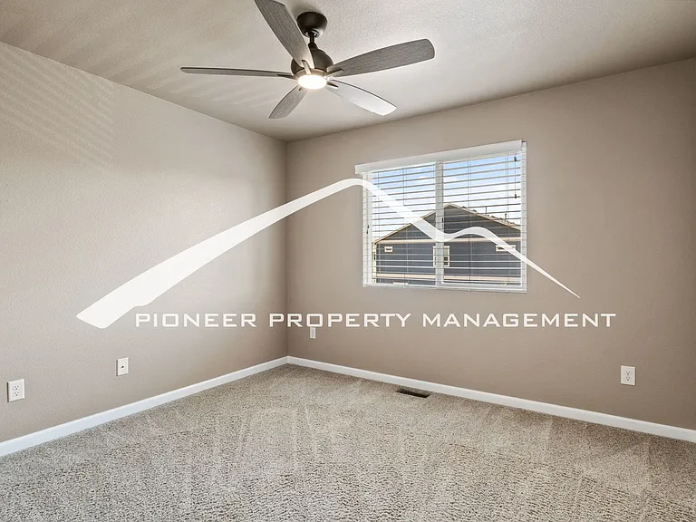 4334 Yellow Dock Point — Photo 14