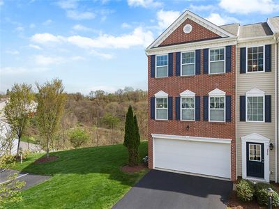 239 Grace Manor Dr, Coraopolis, PA, 15108