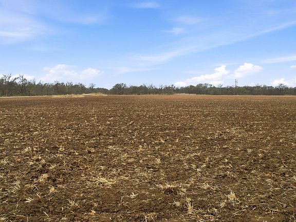 3rd image of E 1770th Rd