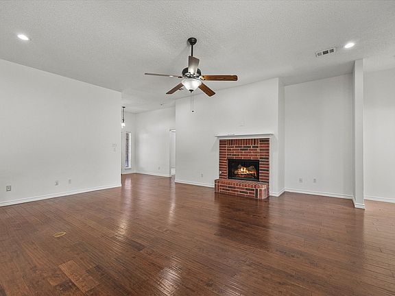 5th image of 280 Beech Dr