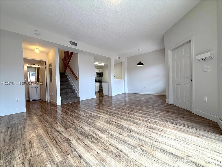 6201 NW 114th Pl #245 — Photo 6