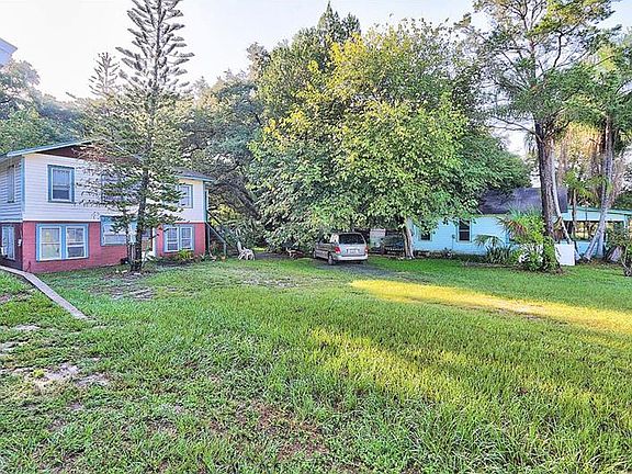 4th image of 200 N Betty Ln