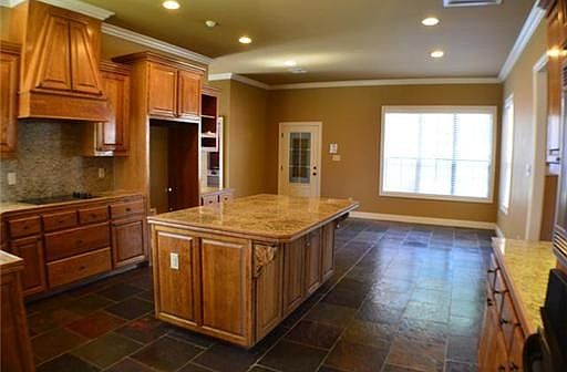 5th image of 6326 W Morgan Dr