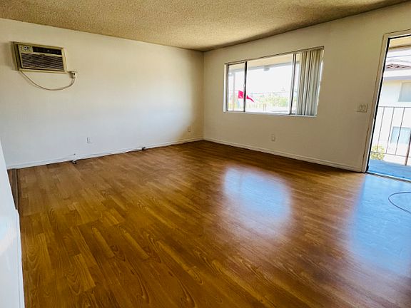 2nd image of 2415 N Pattiglen Ave