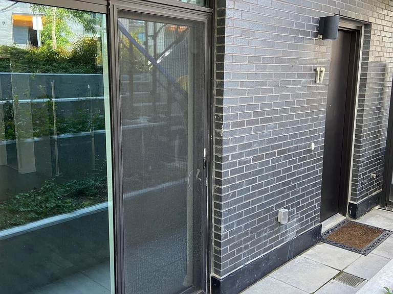 15 Brin Dr #Townhouse 17 — Photo 13