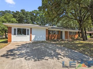 1917 Jacqueline Dr, Denton, TX 76205