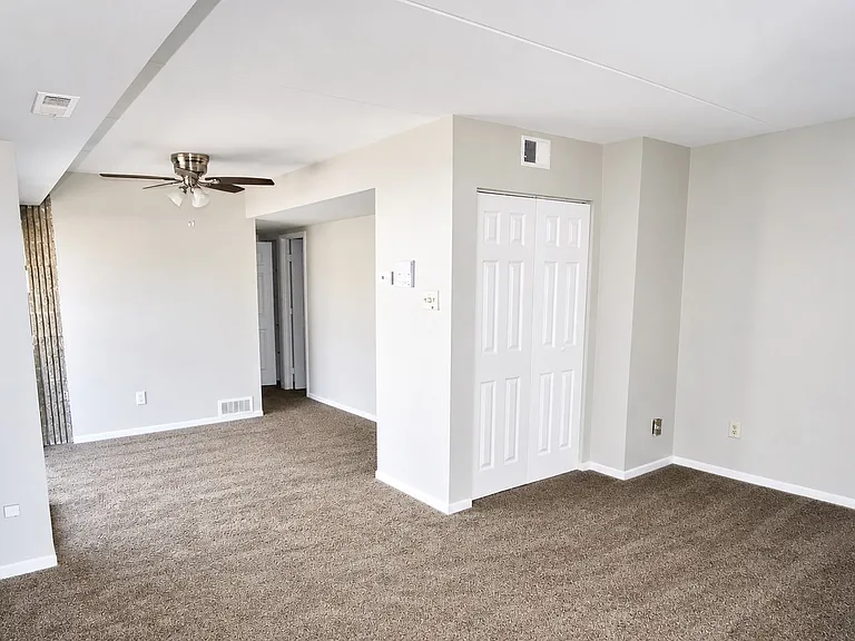507 Edmond St — Photo 5